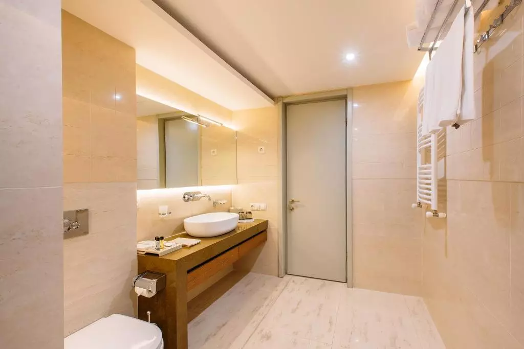 سرویس بهداشتی GOLDEN PALACE